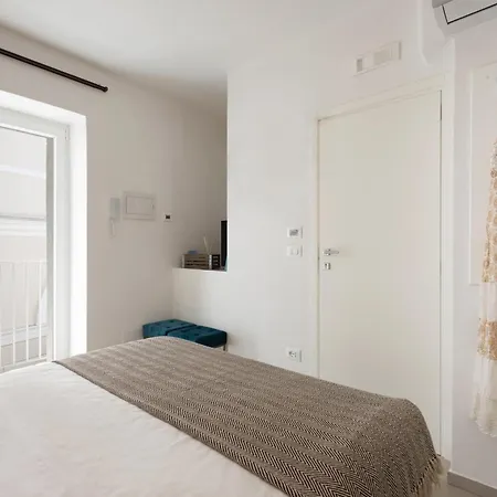 Wepuglia - Vista Cattedrale Hotel Monopoli Exterior photo